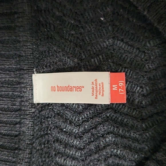 No Boundaries girls sweater size M7-9 - Picture 2 of 2